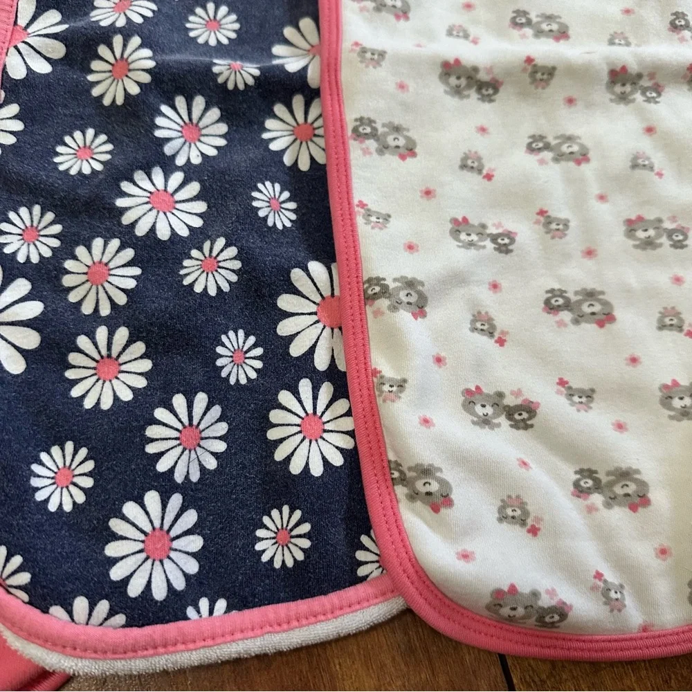 Gerber baby girl pink flowers and animals burp cloth bundle